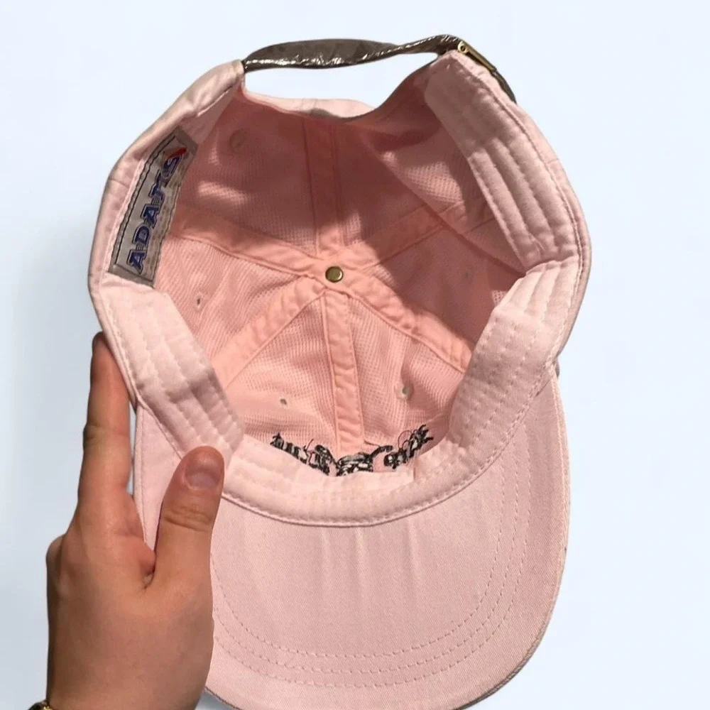 Vintage-style pink baseball cap with embroidered‎ skull by Adams